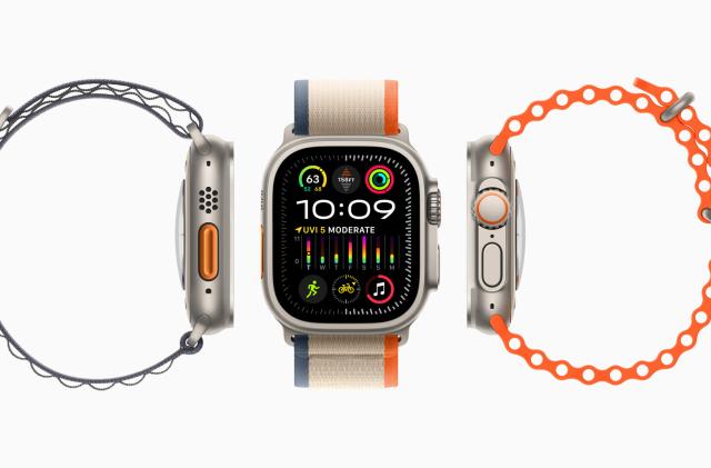 the Apple Watch Ultra 2 comes with a new "Modular Ultra" watch face.
